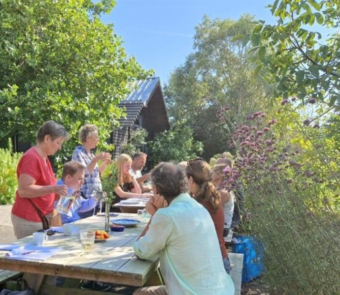 memo de beweging voortzetten